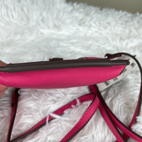 Inc International Concepts ~ Ashli Phone Wristlet Crossbody Bag ~ Raspberry~NWT! - Picture 10 of 11